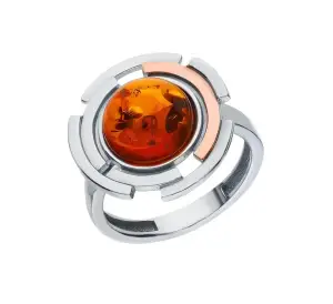 Серебряное кольцо 925 пробы с янтарем